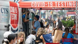 (210808) -- NEW YORK, Aug. 8, 2021 (Xinhua) -- A man receives a COVID-19 test at a mobile testing site in Times Square, New York, the United States, July 20, 2021. TO GO WITH "U.S. sees average daily count of over 100,000 COVID-19 cases" (Xinhua/Wang Ying) (Photo by Xinhua/Sipa USA)