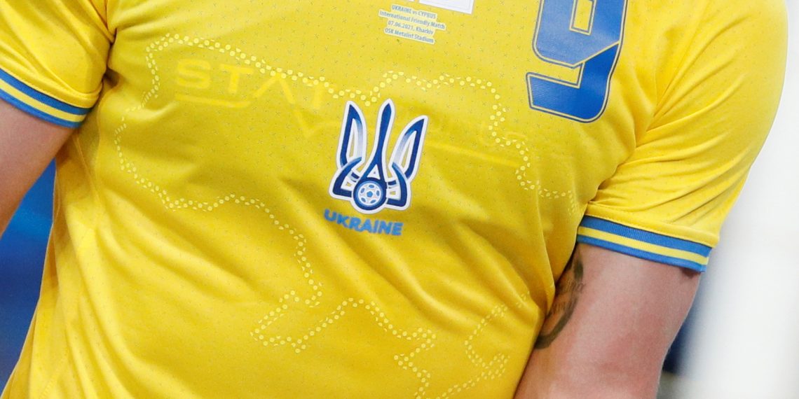 FILE PHOTO: Ukraine's Roman Yaremchuk wears the newly unveiled national team jersey emblazoned with a map of Ukraine that includes Crimea during an international friendly match against Cyprus in Kharkiv, Ukraine, June 7, 2021 REUTERS/Gleb Garanich/File Photo