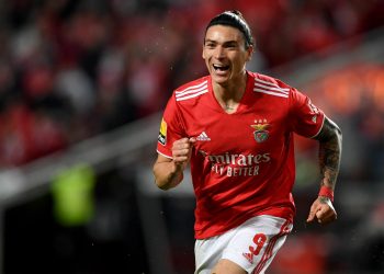 Benfica's Uruguayan forward Darwin Nunez celebrates a goal during the Portuguese league football match between SL Benfica and Vitoria Guimaraes SC at the Luz stadium in Lisbon on February 27, 2022. (Photo by Patricia De Melo MOREIRA / AFP) (Photo by PATRICIA DE MELO MOREIRA/AFP via Getty Images)