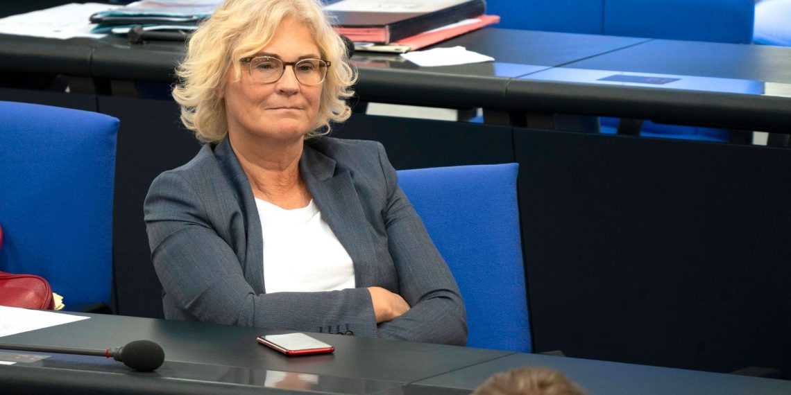 Christine Lambrecht bei der 163. Sitzung des Deutschen Bundestages. Berlin, 28.05.2020 *** Christine Lambrecht at the 163 session of the German Bundestag Berlin, 28 05 2020 Foto:xJ.xKrickx/xFuturexImage