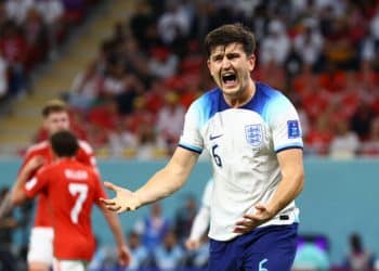 Soccer Football - FIFA World Cup Qatar 2022 - Group B - Wales v England - Ahmad Bin Ali Stadium, Al Rayyan, Qatar - November 29, 2022 England's Harry Maguire reacts REUTERS/Lee Smith - UP1EIBT1HPU1N