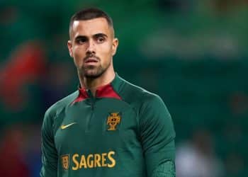 LISBON, PORTUGAL - NOVEMBER 17:  Diogo Costa of Portugal looks on during the warm up prior to the friendly match between Portugal and Nigeria at Estadio Jose Alvalade on November 17, 2022 in Lisbon, Portugal. (Photo by Jose Manuel Alvarez/Quality Sport Images/Getty Images)