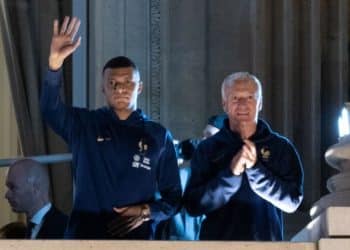 France forward Kylian Mbappe and France coach Didier Deschamps greet supporters at the Hotel de Crillon, a day after the Qatar 2022 World Cup final match against Argentina, at the Place de la Concorde in central Paris on December 19, 2022.
Arrival of the French football team at the Crillon Hotel - Paris, France - 19 Dec 2022,Image: 745643518, License: Rights-managed, Restrictions: , Model Release: no, Credit line: Lafargue Raphael/ABACA / Shutterstock Editorial / Profimedia