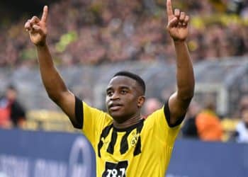 Soccer Football - Bundesliga - Borussia Dortmund v VfB Stuttgart - Signal Iduna Park, Dortmund, Germany - October 22, 2022 Borussia Dortmund's Youssoufa Moukoko celebrates scoring their fifth goal REUTERS/Benjamin Westhoff DFL REGULATIONS PROHIBIT ANY USE OF PHOTOGRAPHS AS IMAGE SEQUENCES AND/OR QUASI-VIDEO.