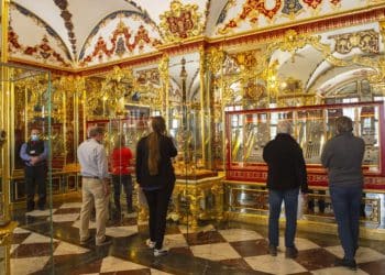 FILE - Visitors stand in the Jewel Room during the reopening of the Green Vault Museum in Dresden's Royal Palace of the Dresden State Art Collections (SKD) in Dresden, Germany, May 30, 2020. German authorities said Saturday Dec. 17, 2022, that they have recovered a significant part of the 18th-century treasures stolen from Dresden's Green Vault museum in a spectacular break-in more than three years ago. (AP Photo/Jens Meyer, file)