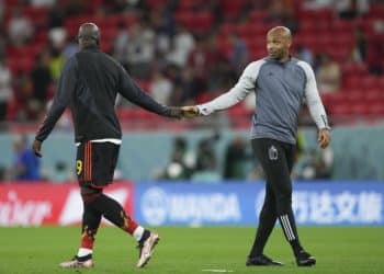 221201 -- AL RAYYAN, Dec. 1, 2022 -- Romelu Lukaku L of Belgium greets assistant coach Thierry Henry before the Group F match between Croatia and Belgium at the 2022 FIFA World Cup, WM, Weltmeisterschaft, Fussball at Ahmad Bin Ali Stadium in Al Rayyan, Qatar, Dec. 1, 2022.  SPQATAR-AL RAYYAN-2022 WORLD CUP-GROUP F-CRO VS BEL ZhengxHuansong PUBLICATIONxNOTxINxCHN