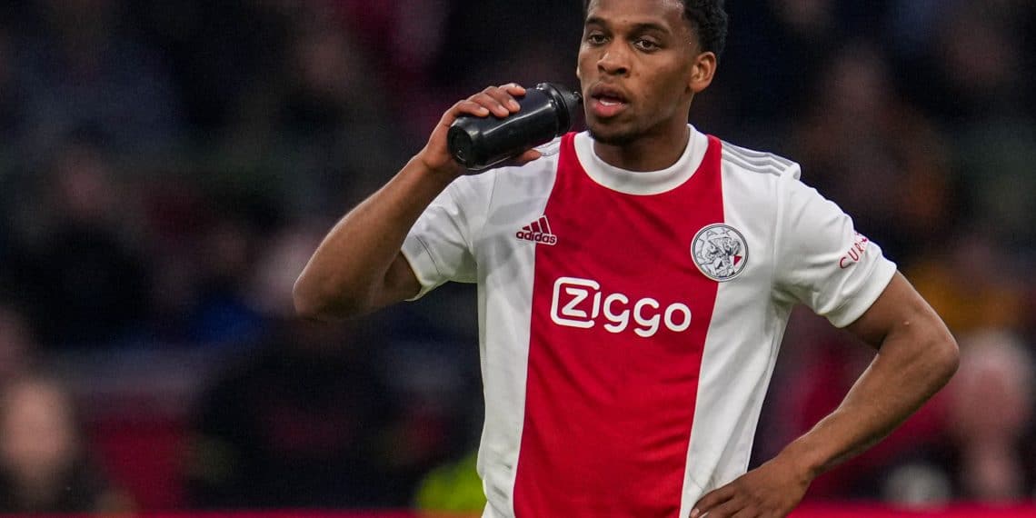 AMSTERDAM, NETHERLANDS - APRIL 30: Jurrien Timber of Ajax during the Dutch Eredivisie match between Ajax and PEC Zwolle at Johan Cruijff ArenA on April 30, 2022 in Amsterdam, Netherlands (Photo by Patrick Goosen/Orange Pictures/BSR Agency/Getty Images)