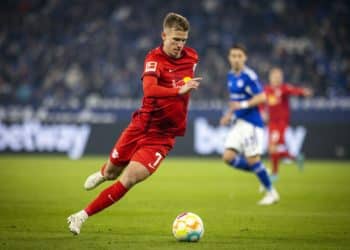 Gelsenkirchen, Germany. 24th Jan, 2023. Dani Olmo RBL FC Schalke 04 - RB Leipzig Bundesliga 24.01.2023 *** Gelsenkirchen, Germany 24th Jan, 2023 Dani Olmo RBL FC Schalke 04 RB Leipzig Bundesliga 24 01 2023