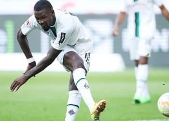 MOENCHENGLADBACH, GERMANY - SEPTEMBER 04: Marcus Thuram of Moenchengladbach controls the ball during the Bundesliga match between Borussia Mönchengladbach and 1. FSV Mainz 05 at Borussia-Park on September 04, 2022 in Moenchengladbach, Germany. (Photo by Alex Grimm/Getty Images)