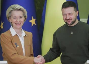 epa10444165 Ukrainian President Volodymyr Zelensky (R) and European Commission President Ursula von der Leyen (L) shake hands after a joint press conference following their meeting in Kyiv, Ukraine, 02 February 2023. Von der Leyen and Commissioners arrived in Kyiv to meet with Ukrainian top officials a day before attending a EU-Ukraine summit meeting on 03 January, the first EU-Ukraine summit since since the European Council granted Ukraine the status of candidate country amid the Russian invasion.  EPA-EFE/SERGEY DOLZHENKO